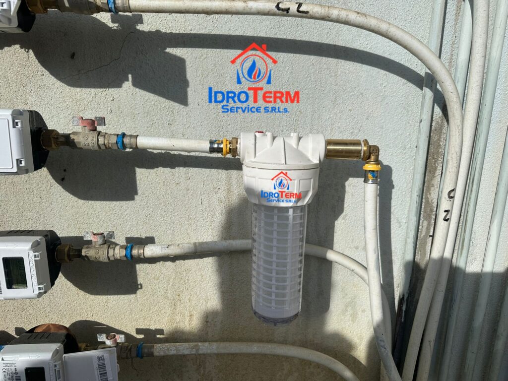 Montaggio filtro ingresso acqua a La Spezia