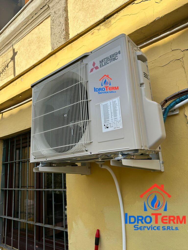 Montaggio Condizionatori Mitsubishi 12000 BTU a La Spezia Installazione Professionale