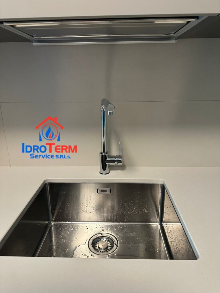 Collegamento Scarico Cucina e Lavabo La Spezia