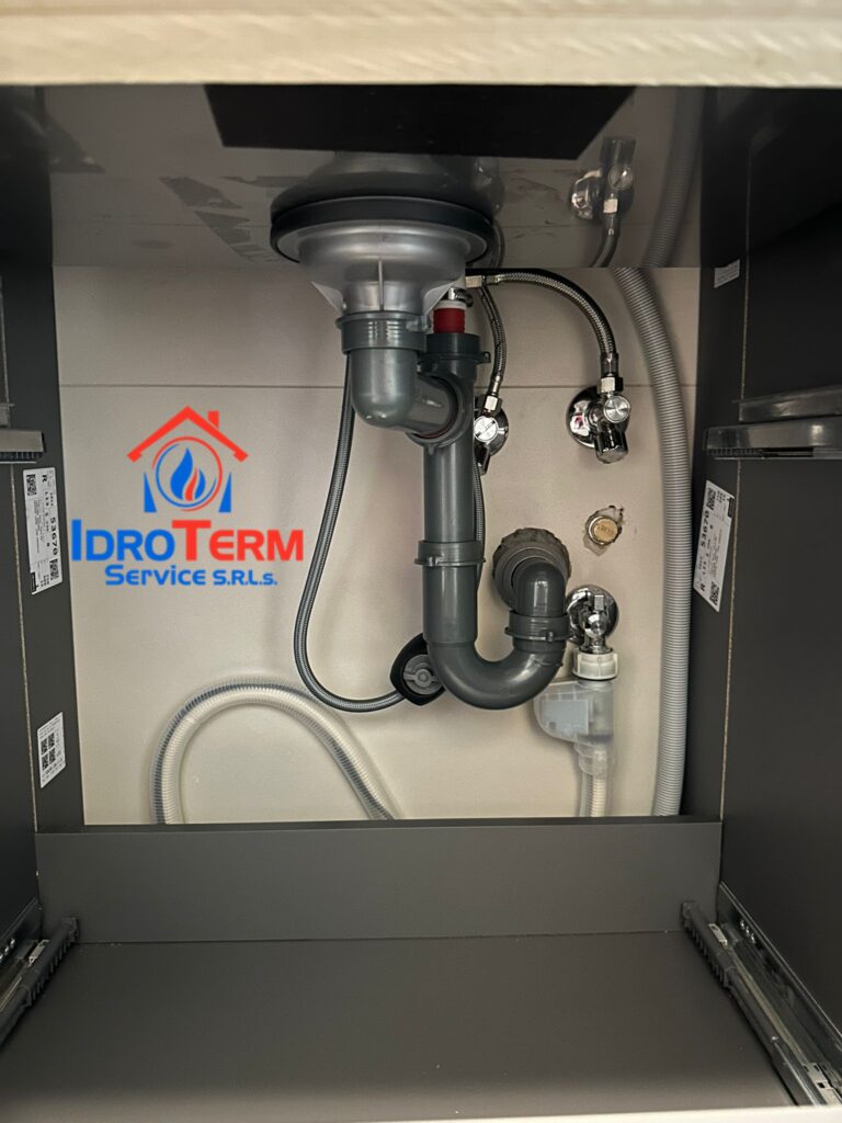 Collegamento Scarico Cucina e Lavabo La Spezia