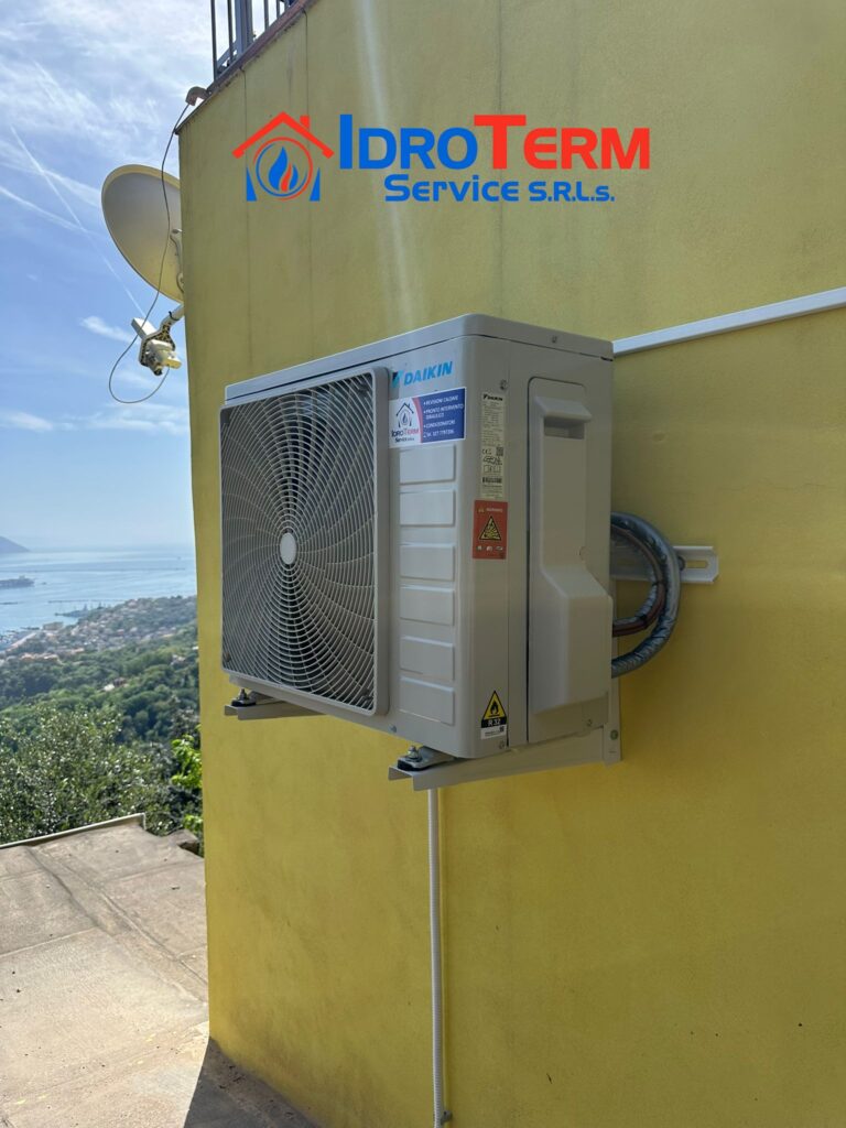 Montaggio condizionatore Daikin a La Spezia Installazione climatizzatori professionale